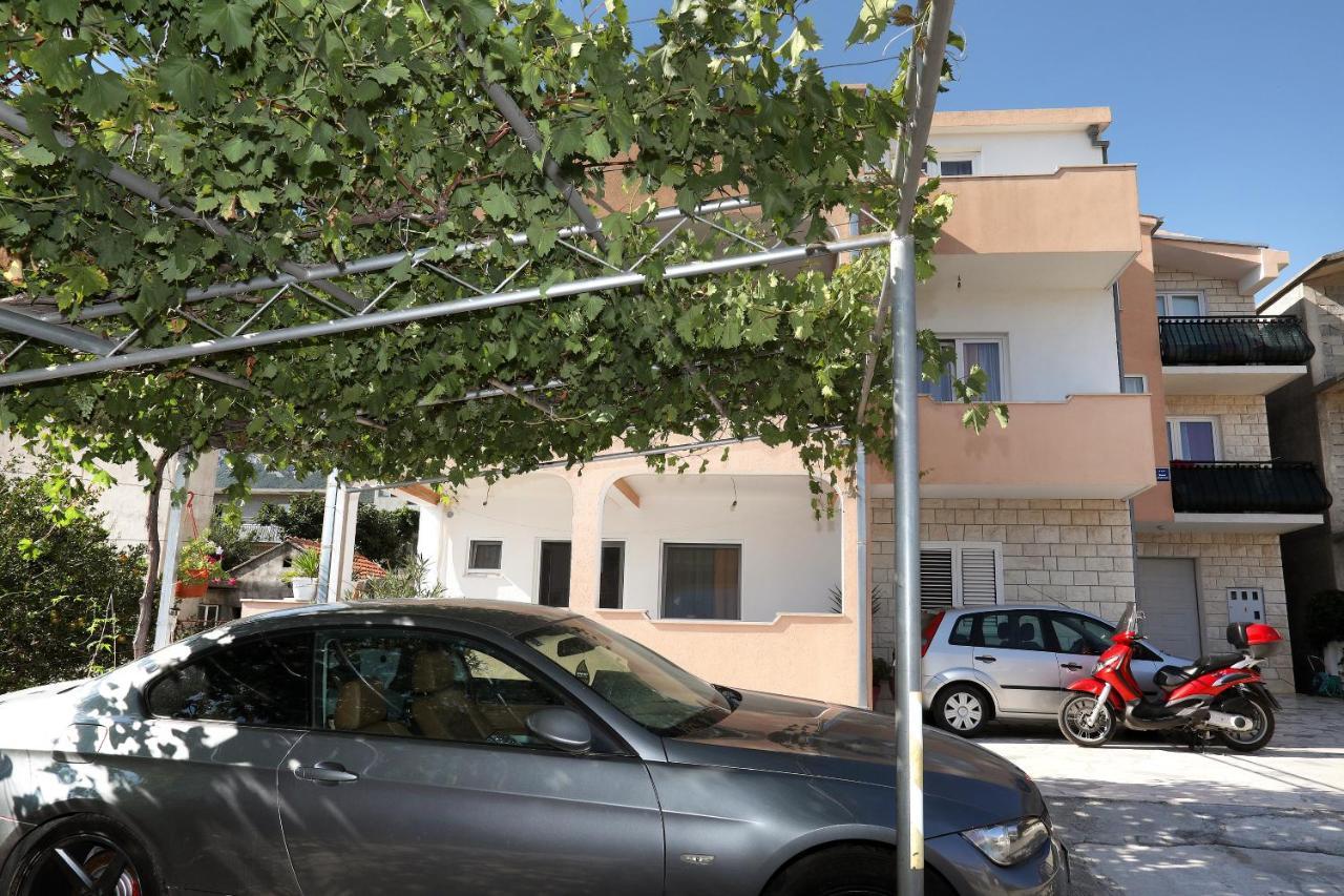 Apartment Ivan Kastel Sucurac ภายนอก รูปภาพ