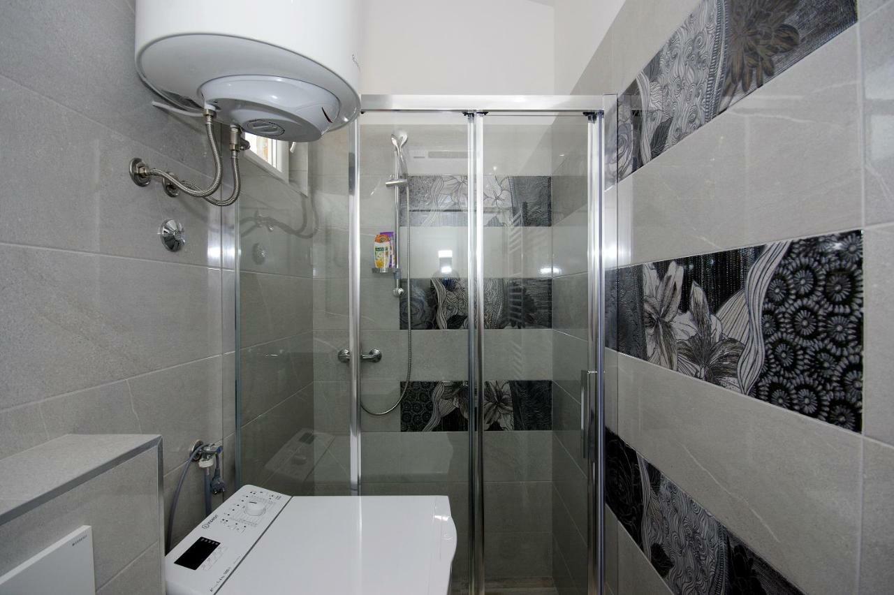 Apartment Ivan Kastel Sucurac ภายนอก รูปภาพ