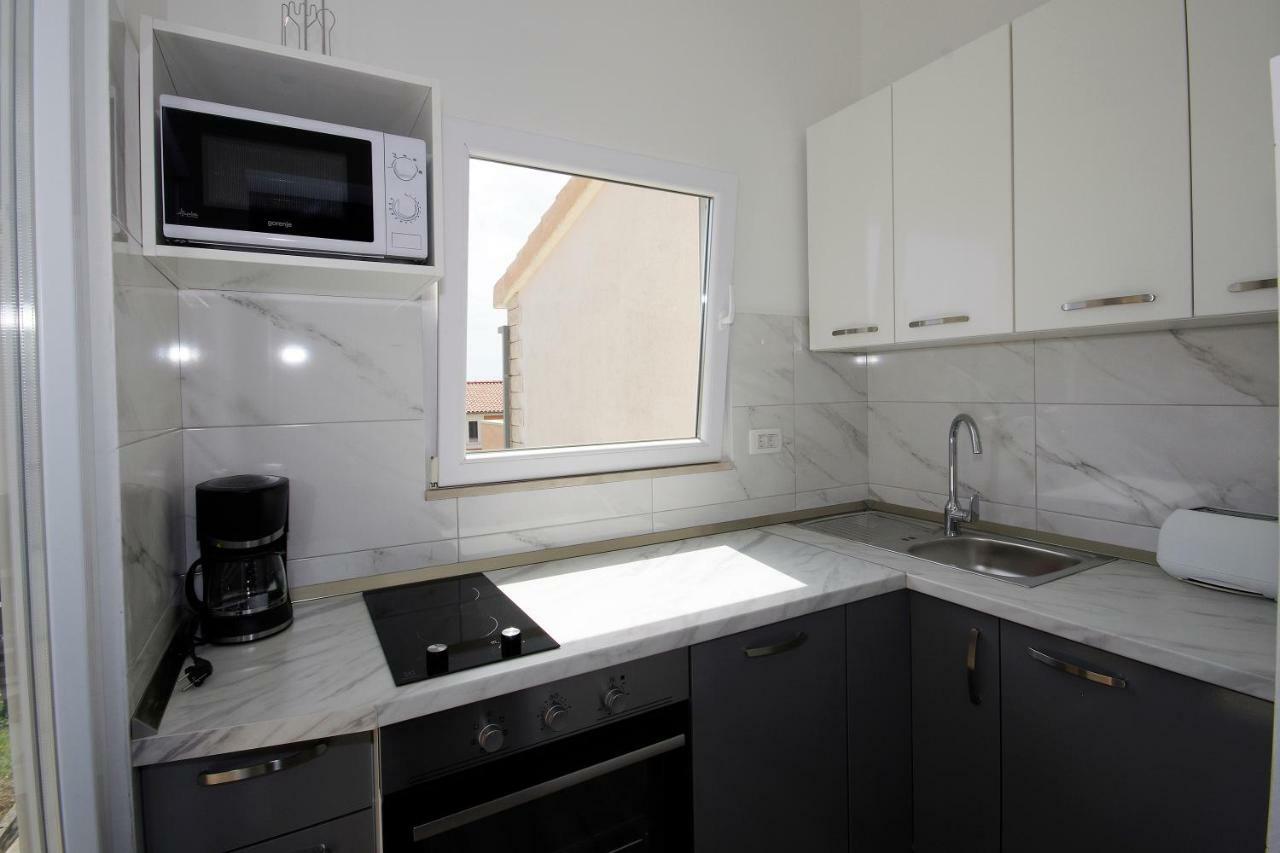 Apartment Ivan Kastel Sucurac ภายนอก รูปภาพ