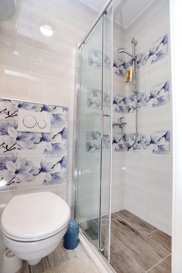 Apartment Ivan Kastel Sucurac ภายนอก รูปภาพ
