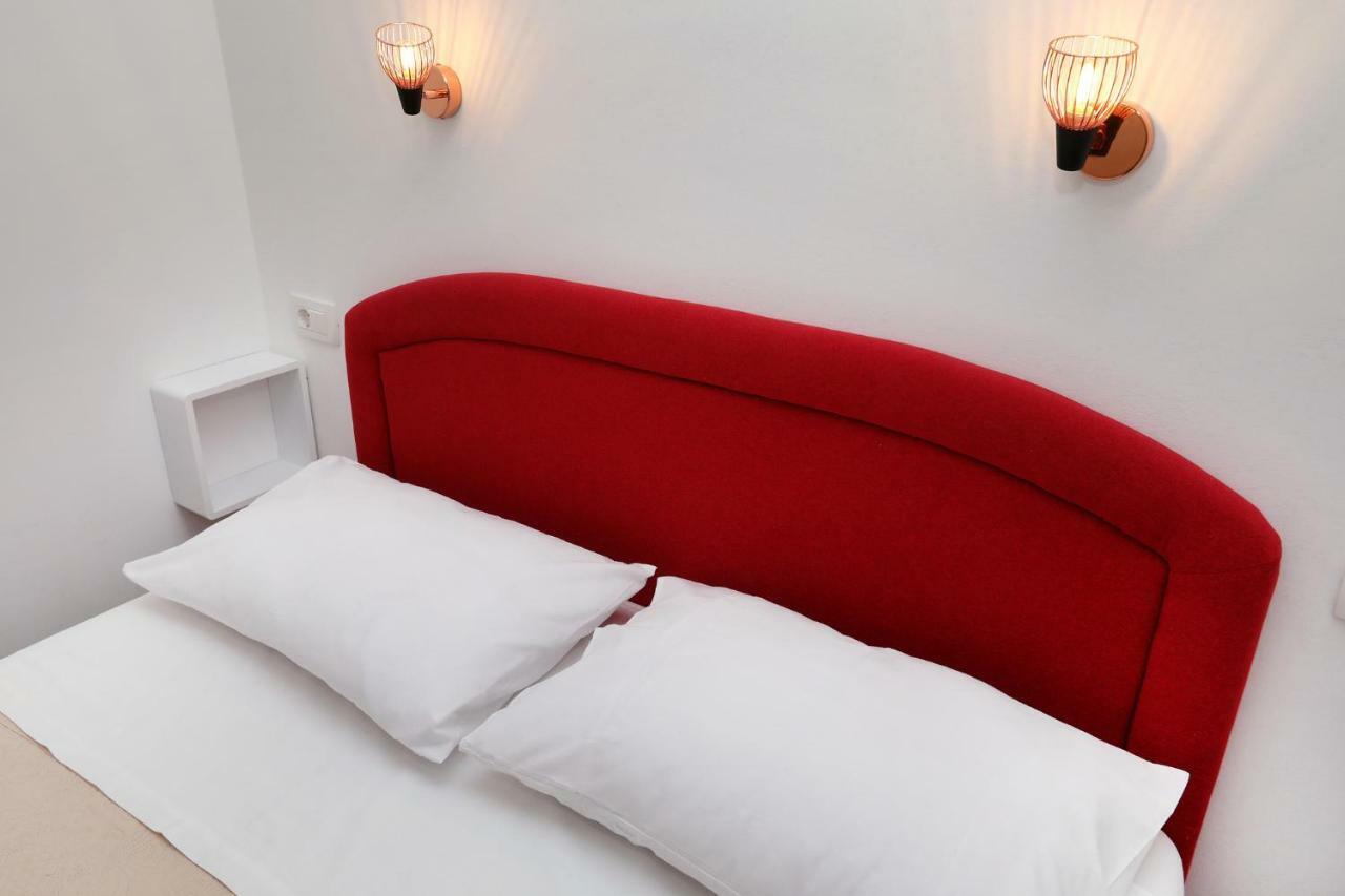 Apartment Ivan Kastel Sucurac ภายนอก รูปภาพ