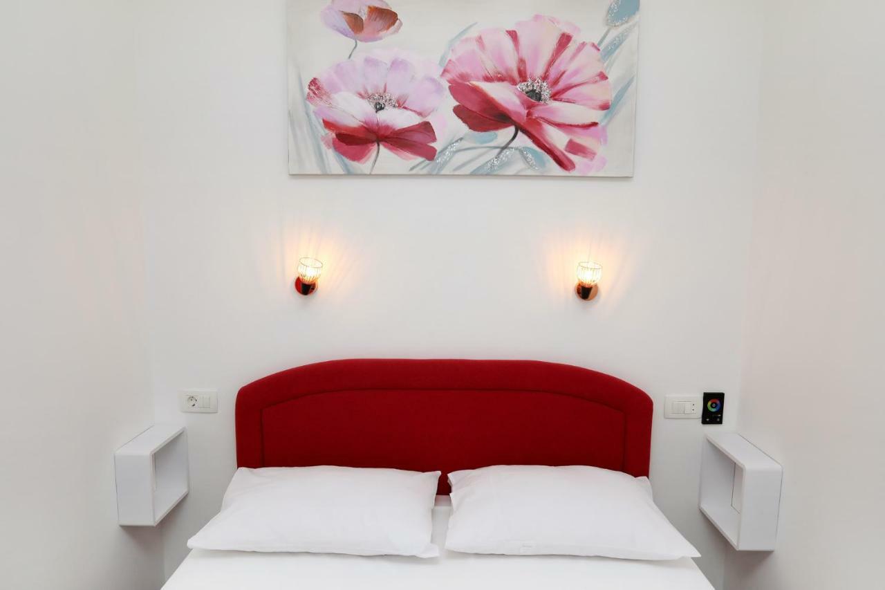 Apartment Ivan Kastel Sucurac ภายนอก รูปภาพ