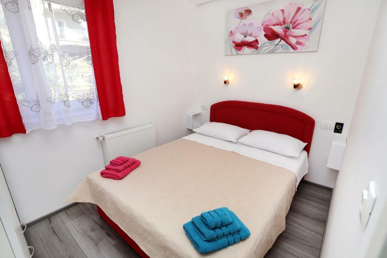 Apartment Ivan Kastel Sucurac ภายนอก รูปภาพ