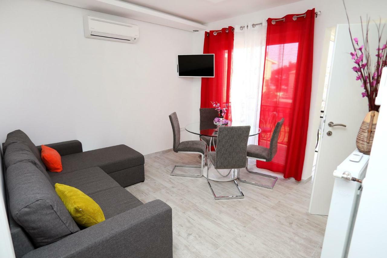 Apartment Ivan Kastel Sucurac ภายนอก รูปภาพ