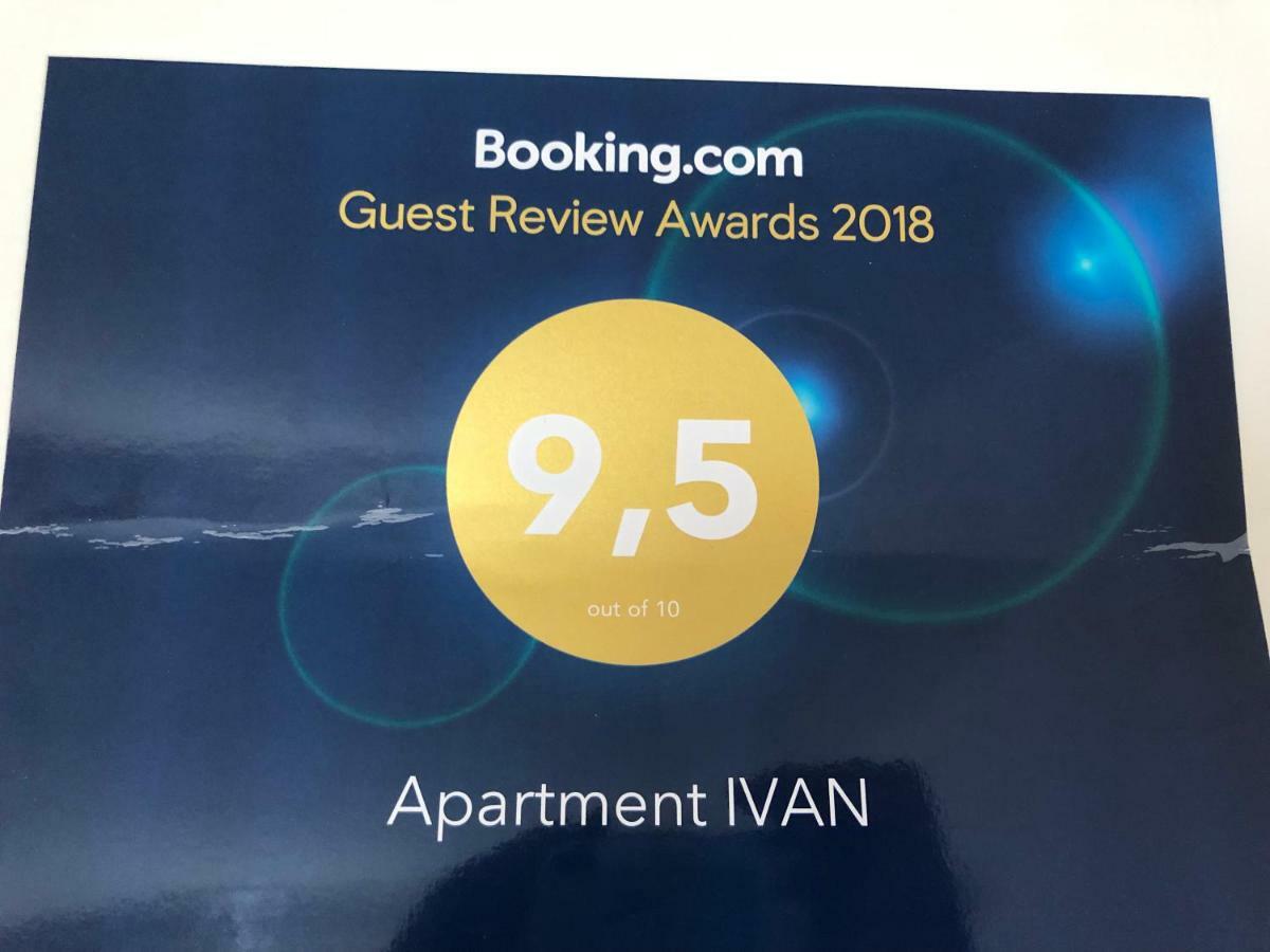Apartment Ivan Kastel Sucurac ภายนอก รูปภาพ